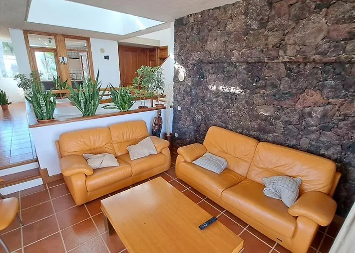 Casa Costa Volcan